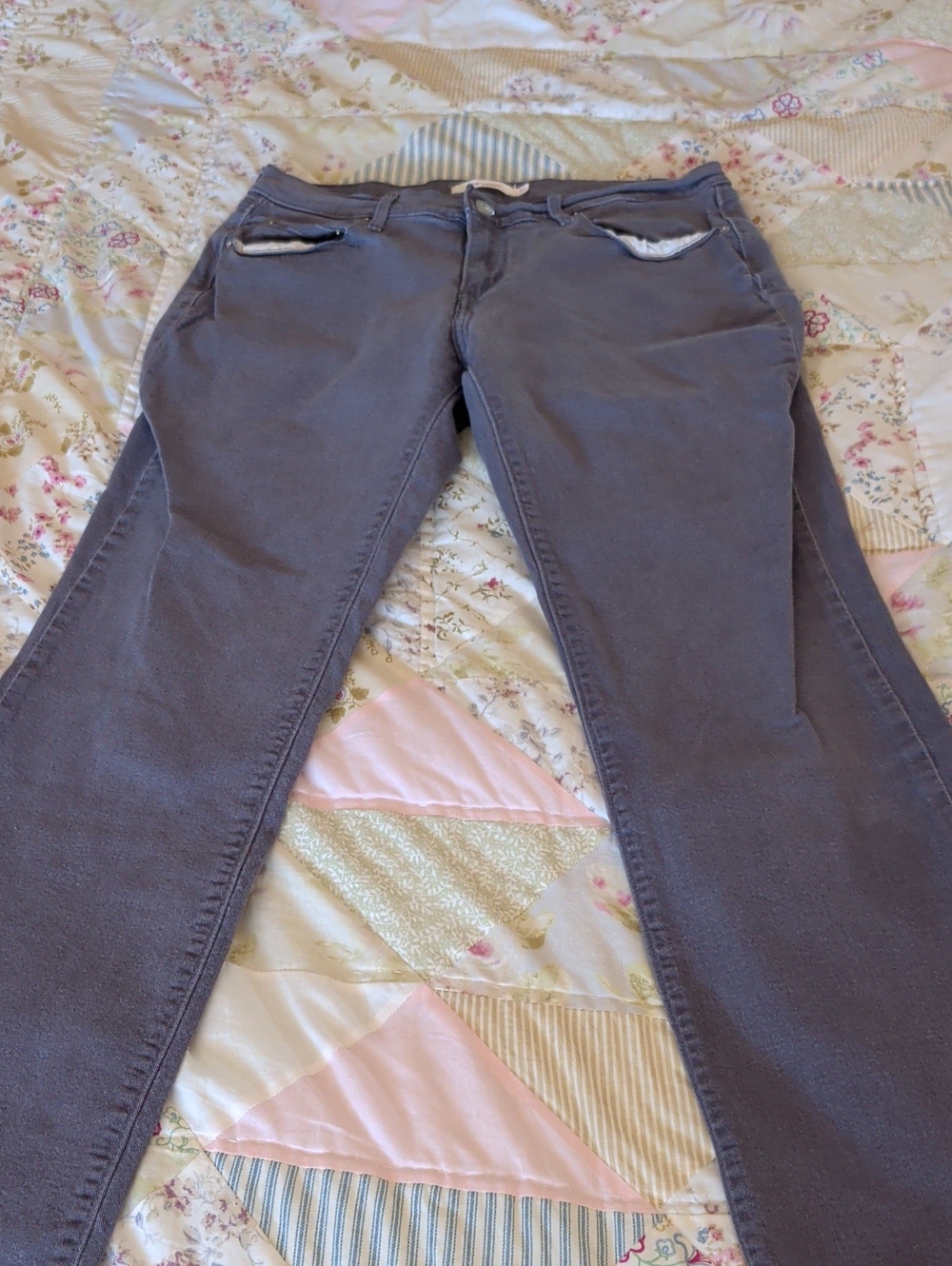 Levi's Women's Gray Skinny Jeans, Vintage White Tag
